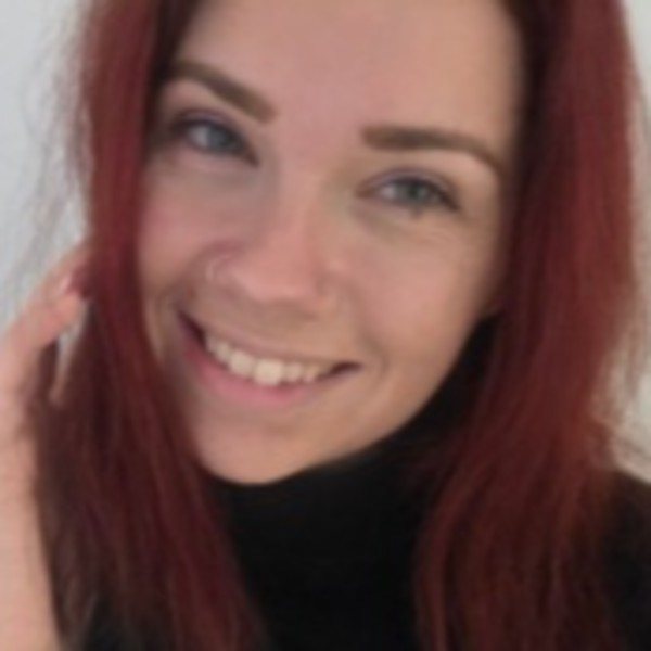 Julie statius