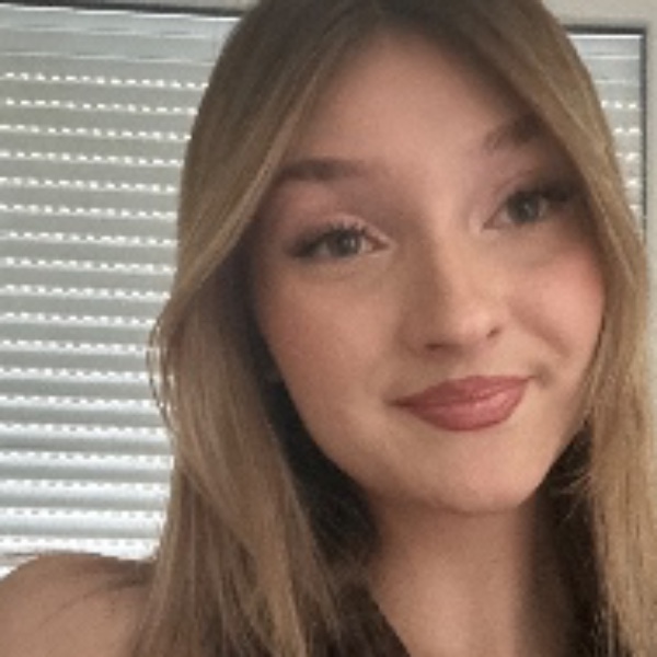 Chloé