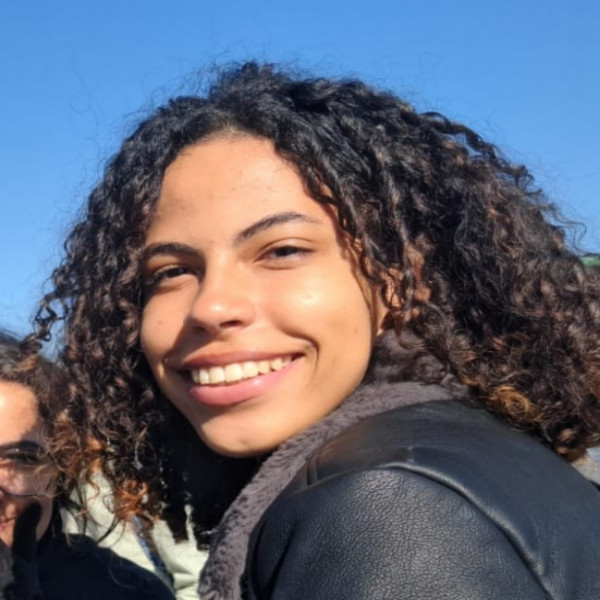 Aïna
